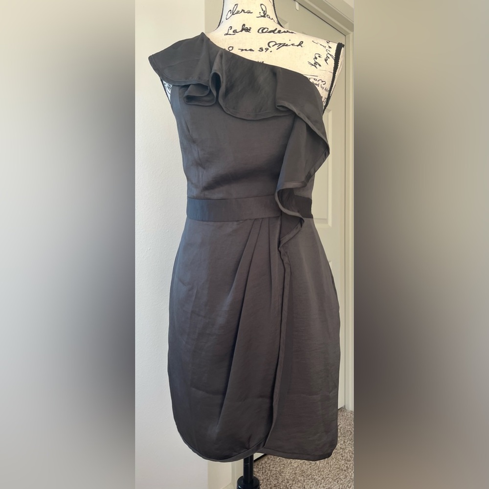 BCBGeneration Black One Shoulder Dress NWT - Picture 6 of 7